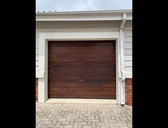 3 BEDROOM TOWNHOUSE FOR SALE IN THORN VALLEY ESTATE